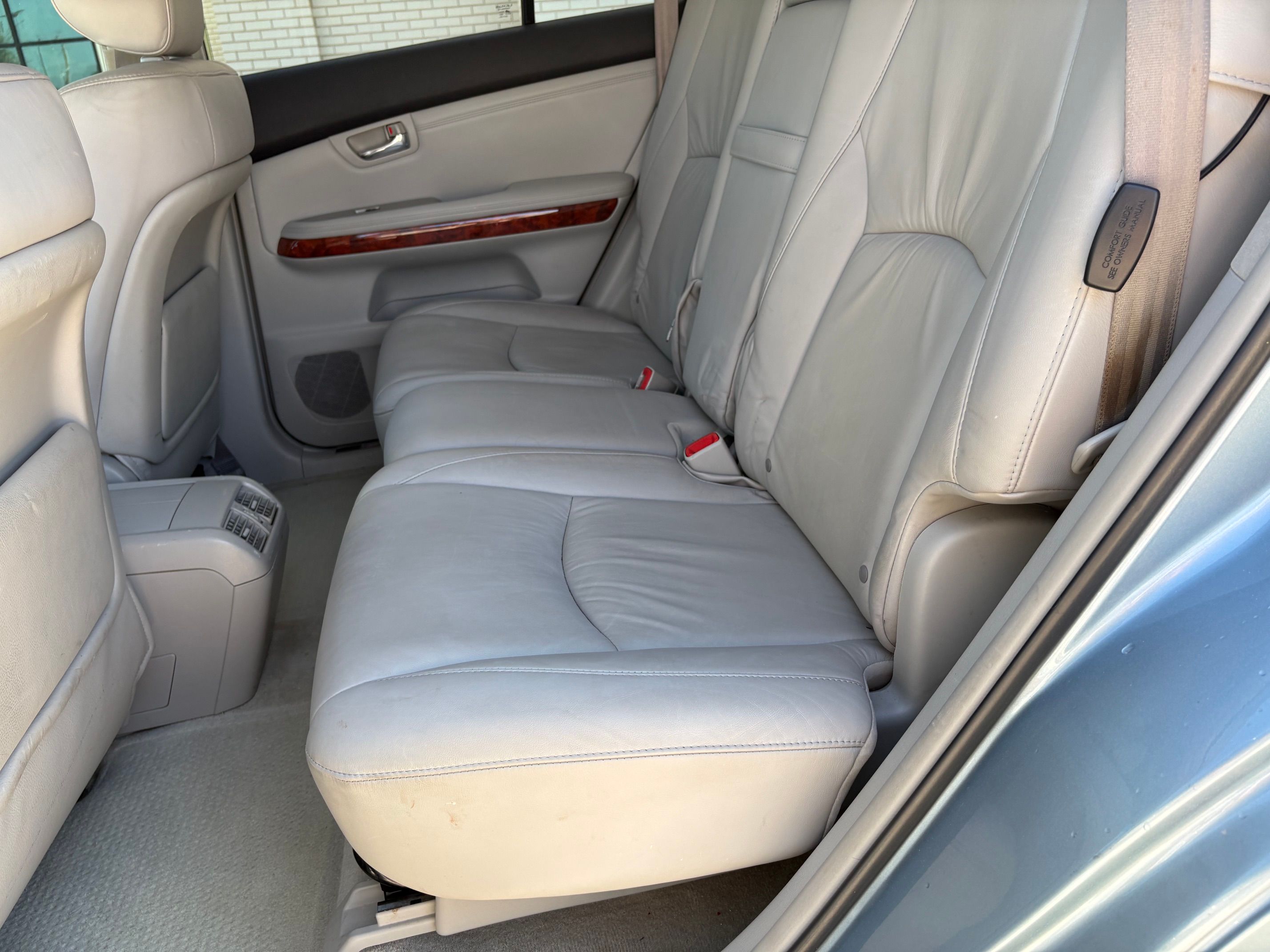 Used 2006 Lexus RX 330 FWD image 16