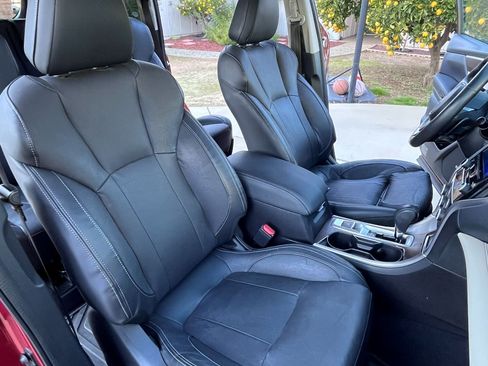 Used 2021 Subaru Ascent Touring w/ Popular Package #2 image 15