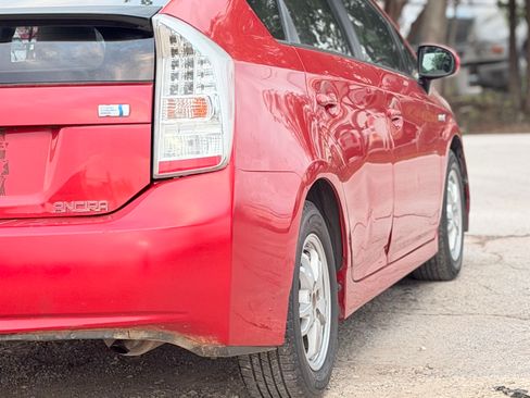Used 2011 Toyota Prius Two FWD image 5
