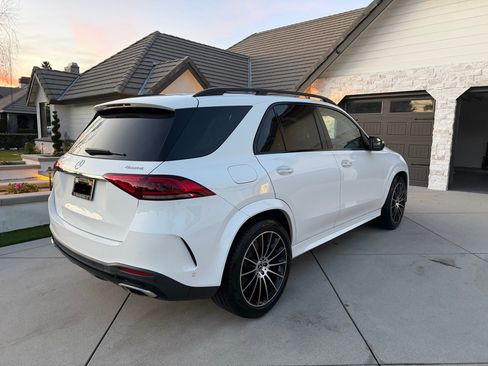 Used 2020 Mercedes-Benz GLE 450 4MATIC image 4