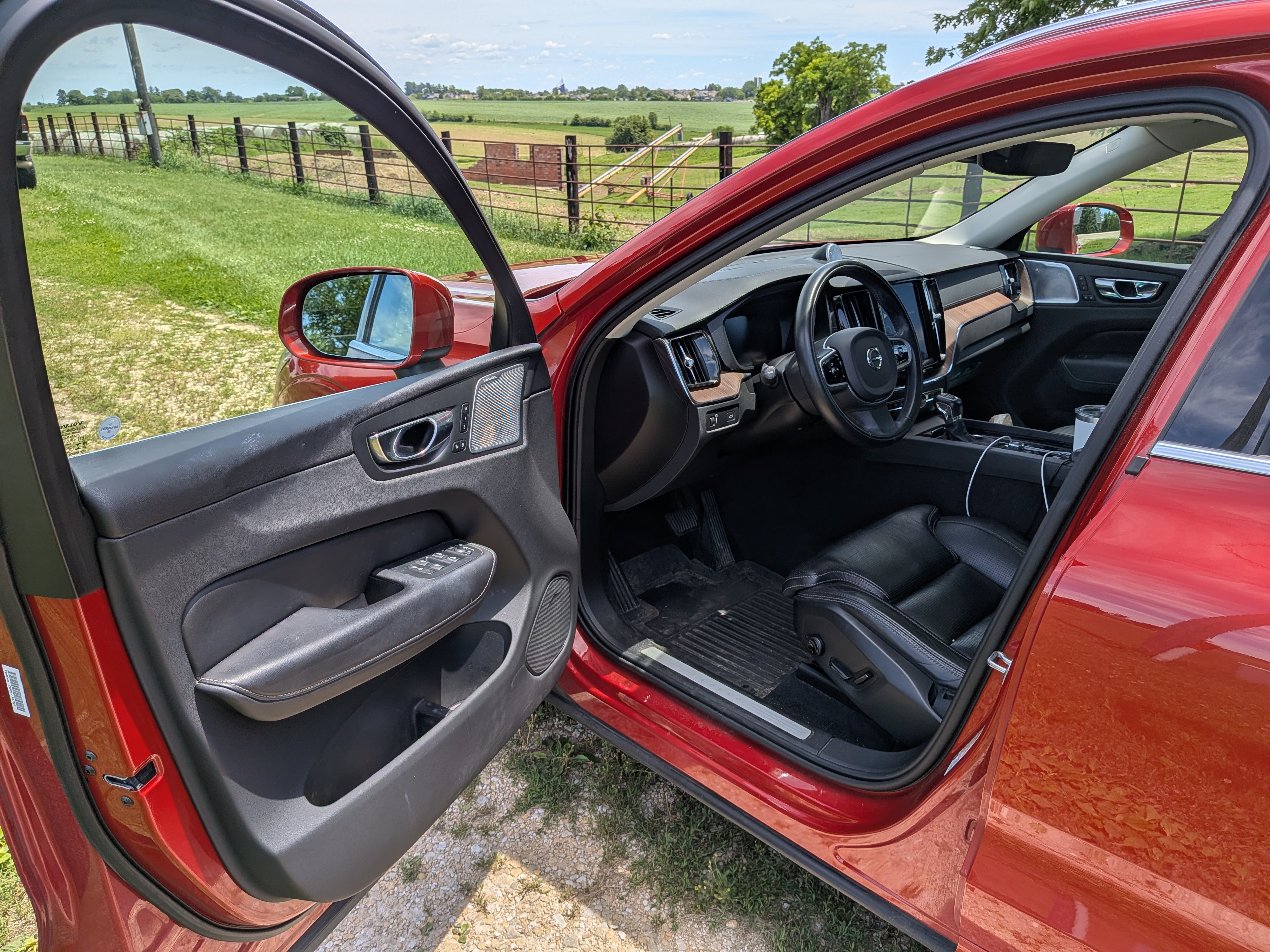 Used 2019 Volvo XC60 T6 Inscription w/ Protection Package Premier AWD/4WD image 12