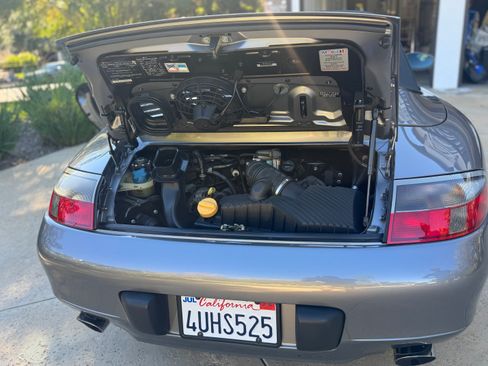 Used 2001 Porsche 911 Carrera 4 image 16