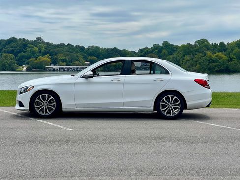 Used 2017 Mercedes-Benz C 300 Sedan image 2