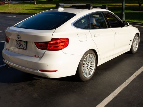 Used 2014 BMW 328i Gran Turismo xDrive AWD/4WD image 6