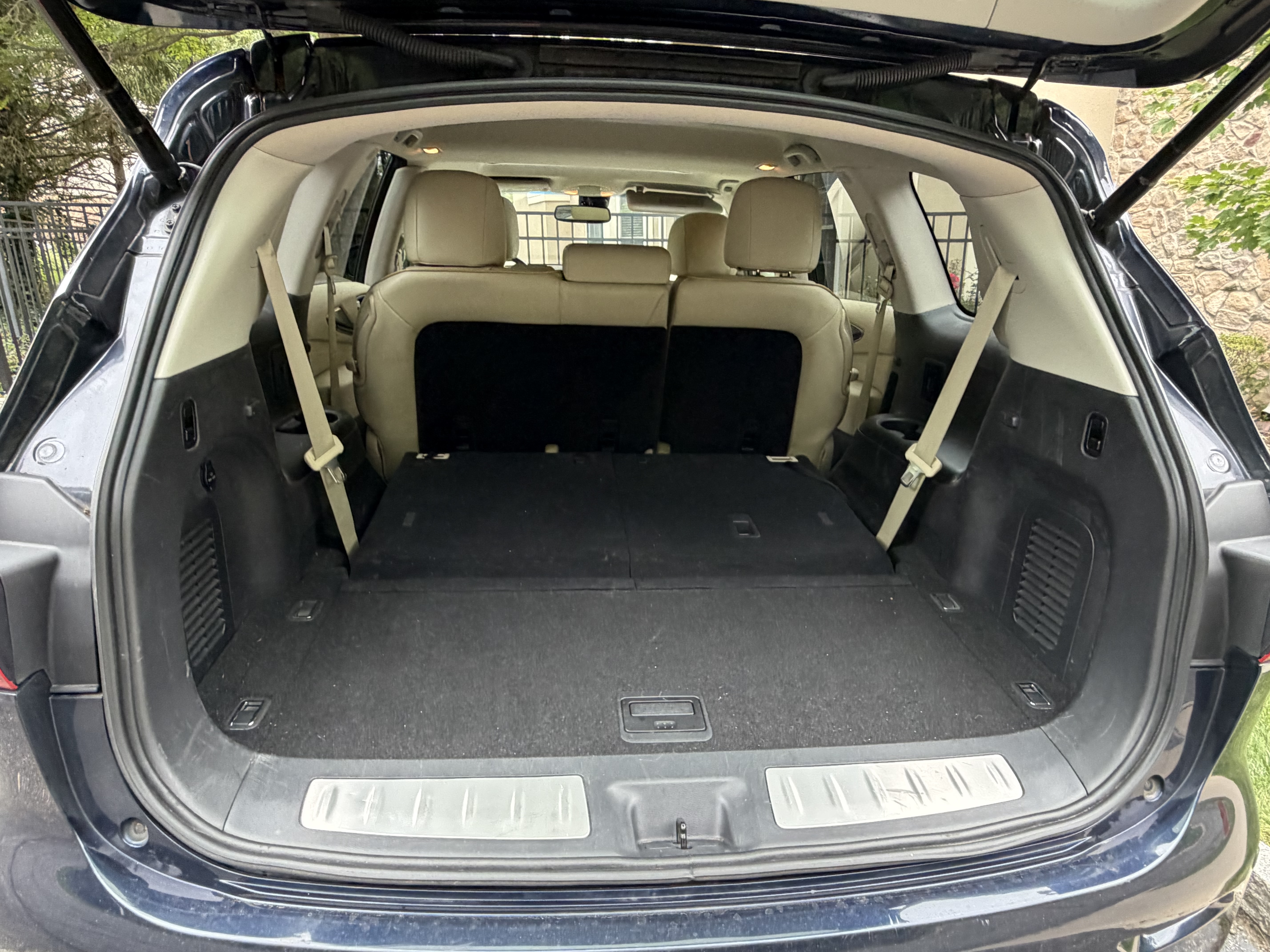 Used 2015 INFINITI QX60 Luxe w/ Premium Plus Package AWD/4WD image 10