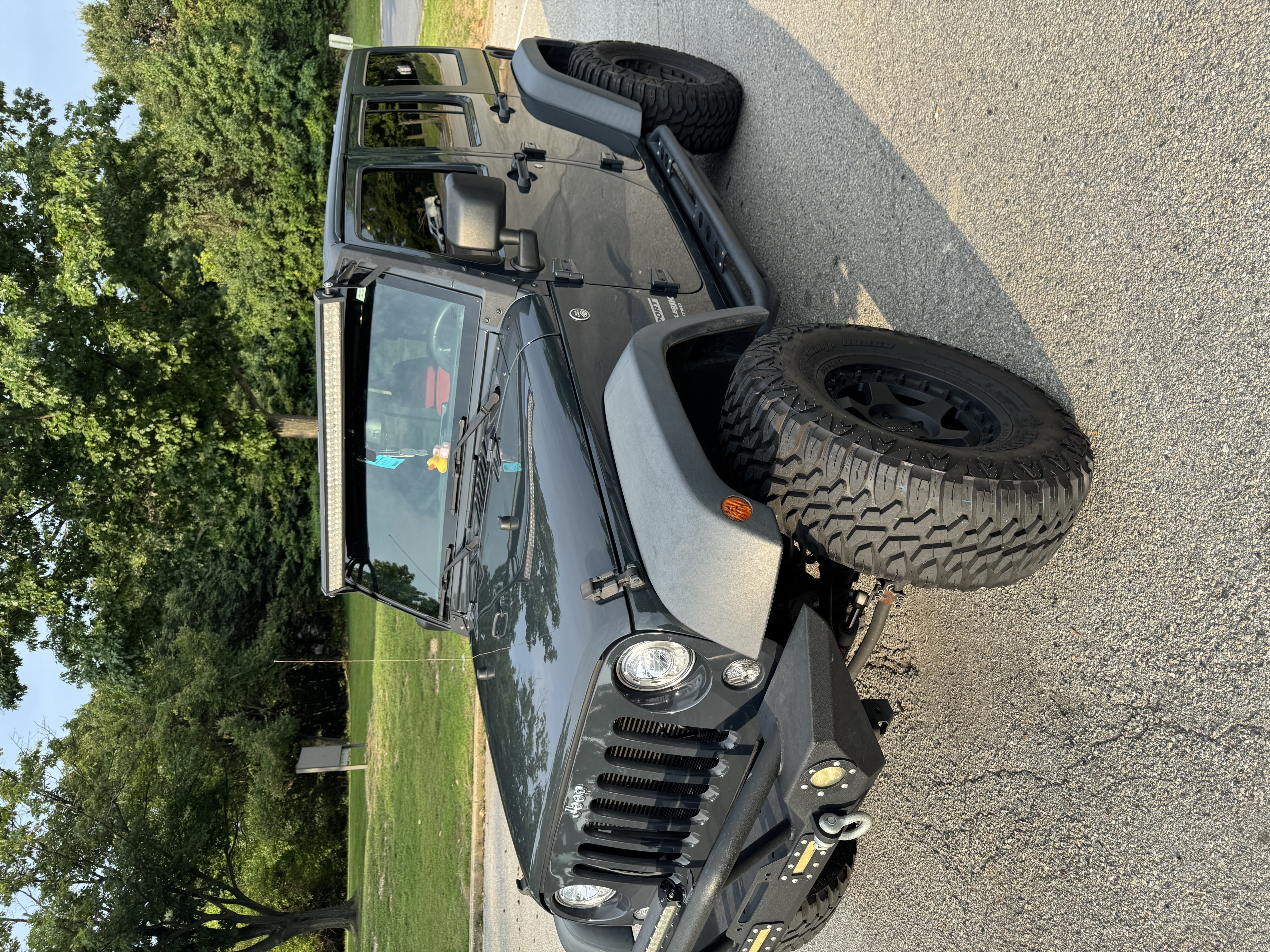 Used 2018 Jeep Wrangler Unlimited Sport S AWD/4WD image 10