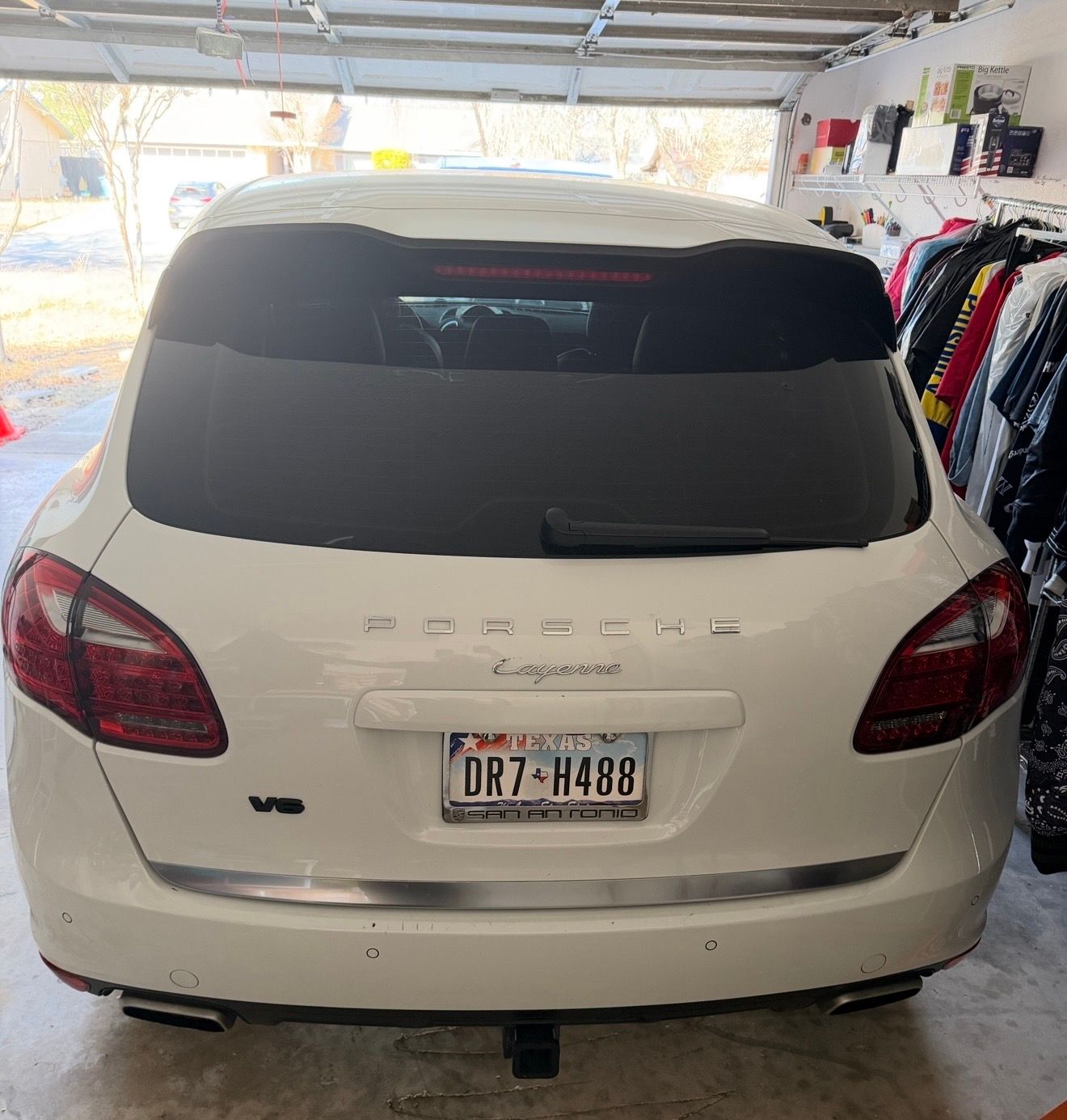 Used 2012 Porsche Cayenne AWD/4WD image 11