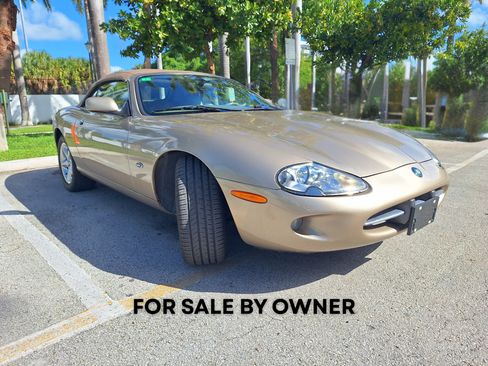 Used 2000 Jaguar XK8 Convertible image 5