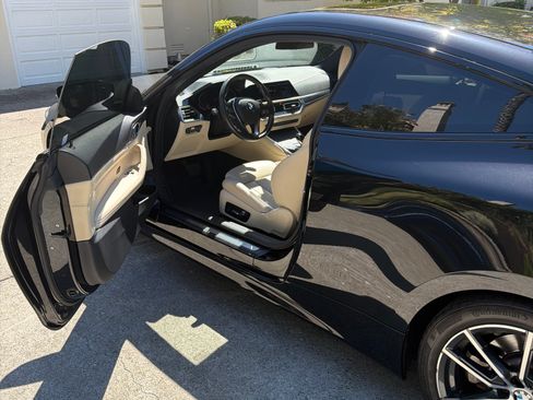 Used 2022 BMW 430i Coupe w/ Convenience Package RWD image 16