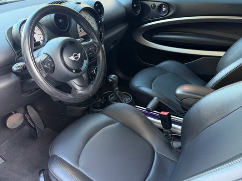 Used 2013 MINI Cooper Paceman FWD image 9