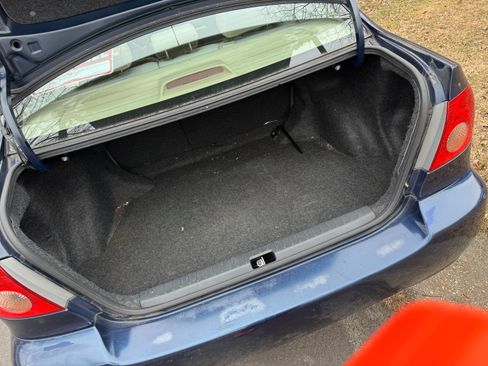 Used 2006 Toyota Corolla CE image 11