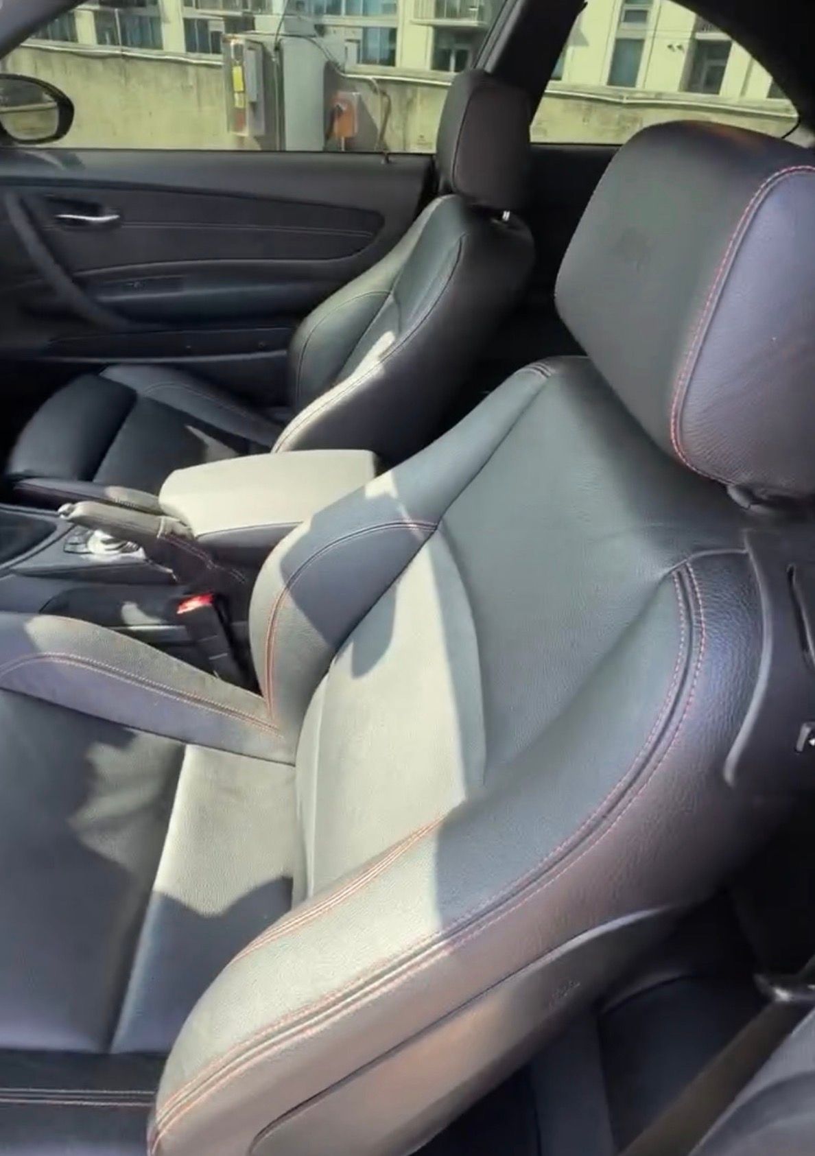 Used 2011 BMW 1 Series M RWD image 5