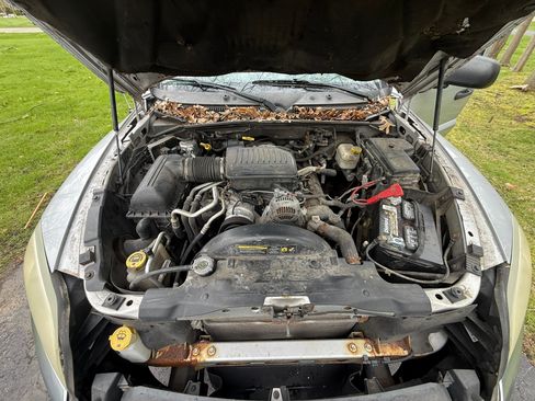 Used 2006 Mitsubishi Raider DuroCross AWD/4WD image 5