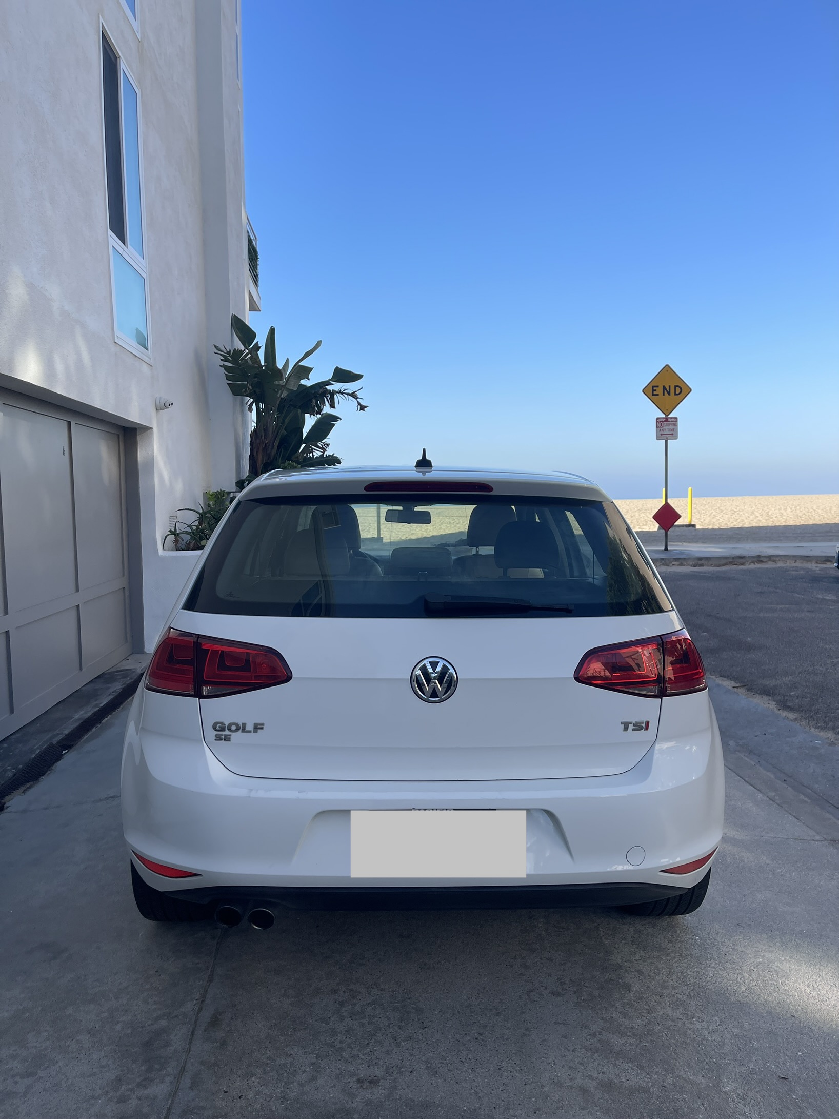 Used 2016 Volkswagen Golf SE FWD image 4