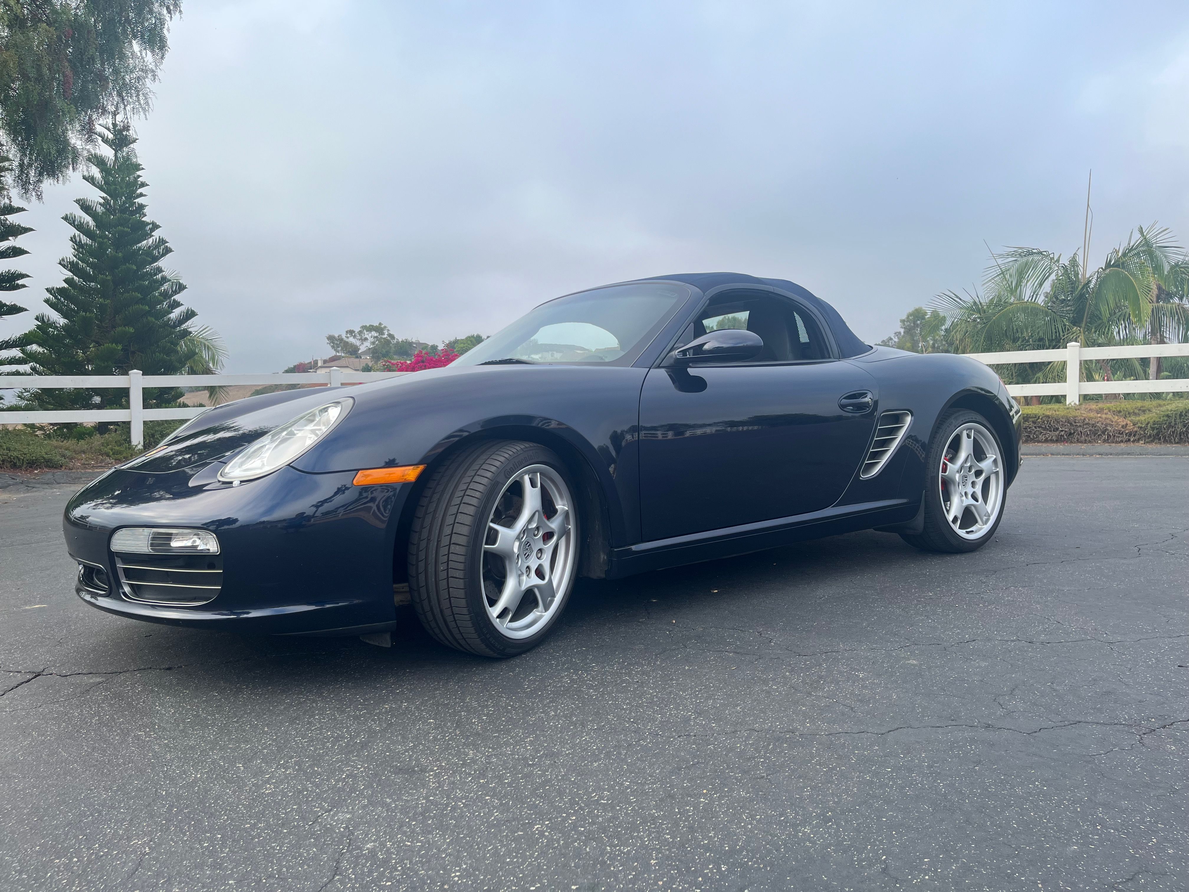 Used 2005 Porsche Boxster S RWD image 4