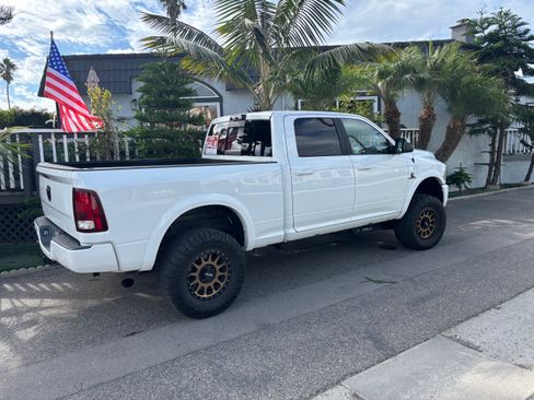 Used 2018 RAM 2500 Laramie w/ Sport Appearance Group image 15