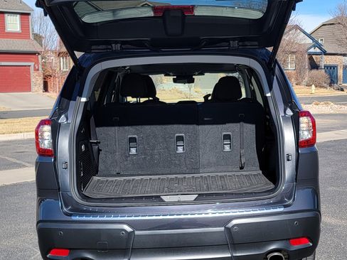 Used 2023 Subaru Ascent Touring image 11