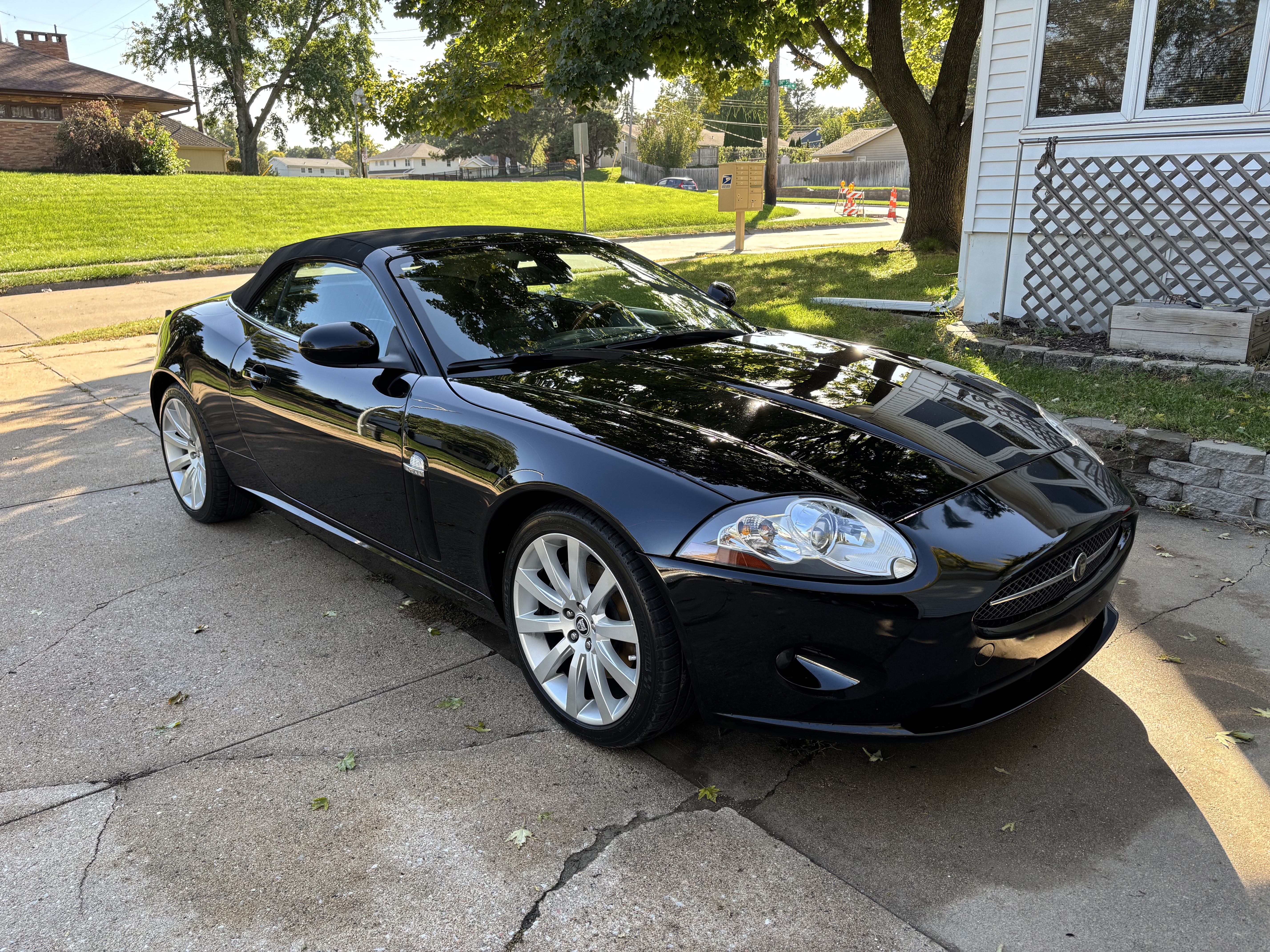 Used 2007 Jaguar XK Convertible RWD image 1