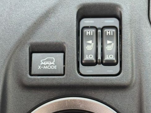 Used 2018 Subaru Crosstrek 2.0i Limited image 18