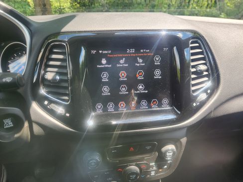 Used 2020 Jeep Compass Limited AWD/4WD image 14