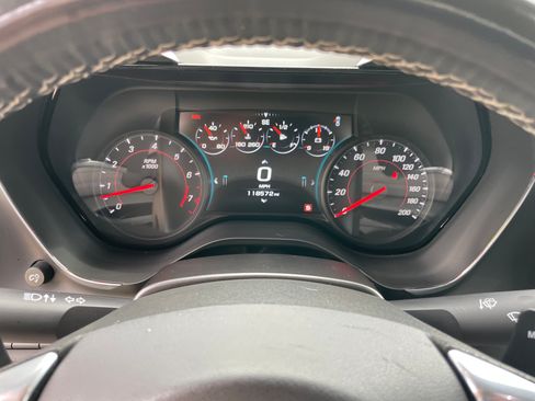Used 2016 Chevrolet Camaro SS RWD image 16