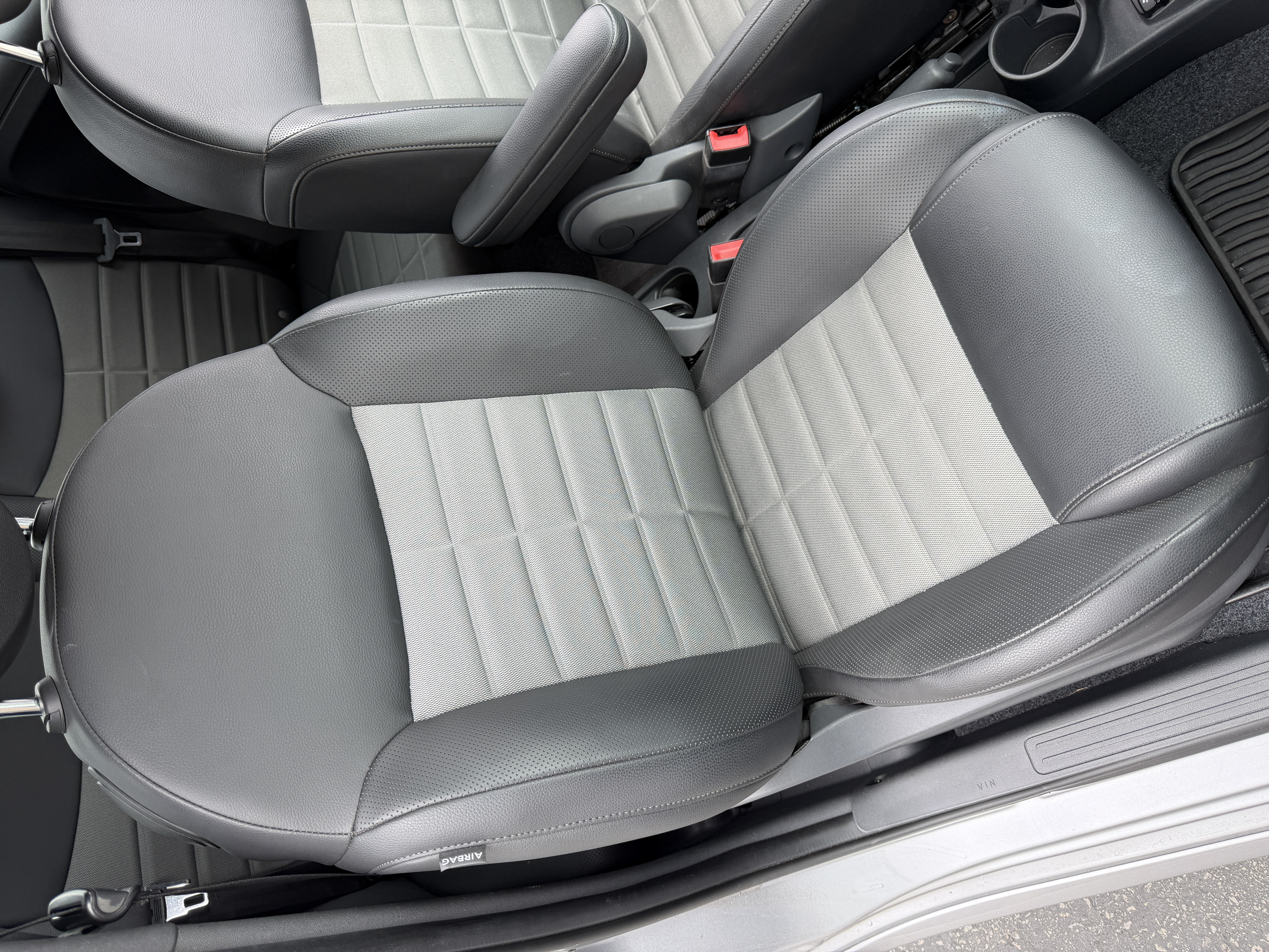 Used 2015 FIAT 500 Turbo FWD image 10