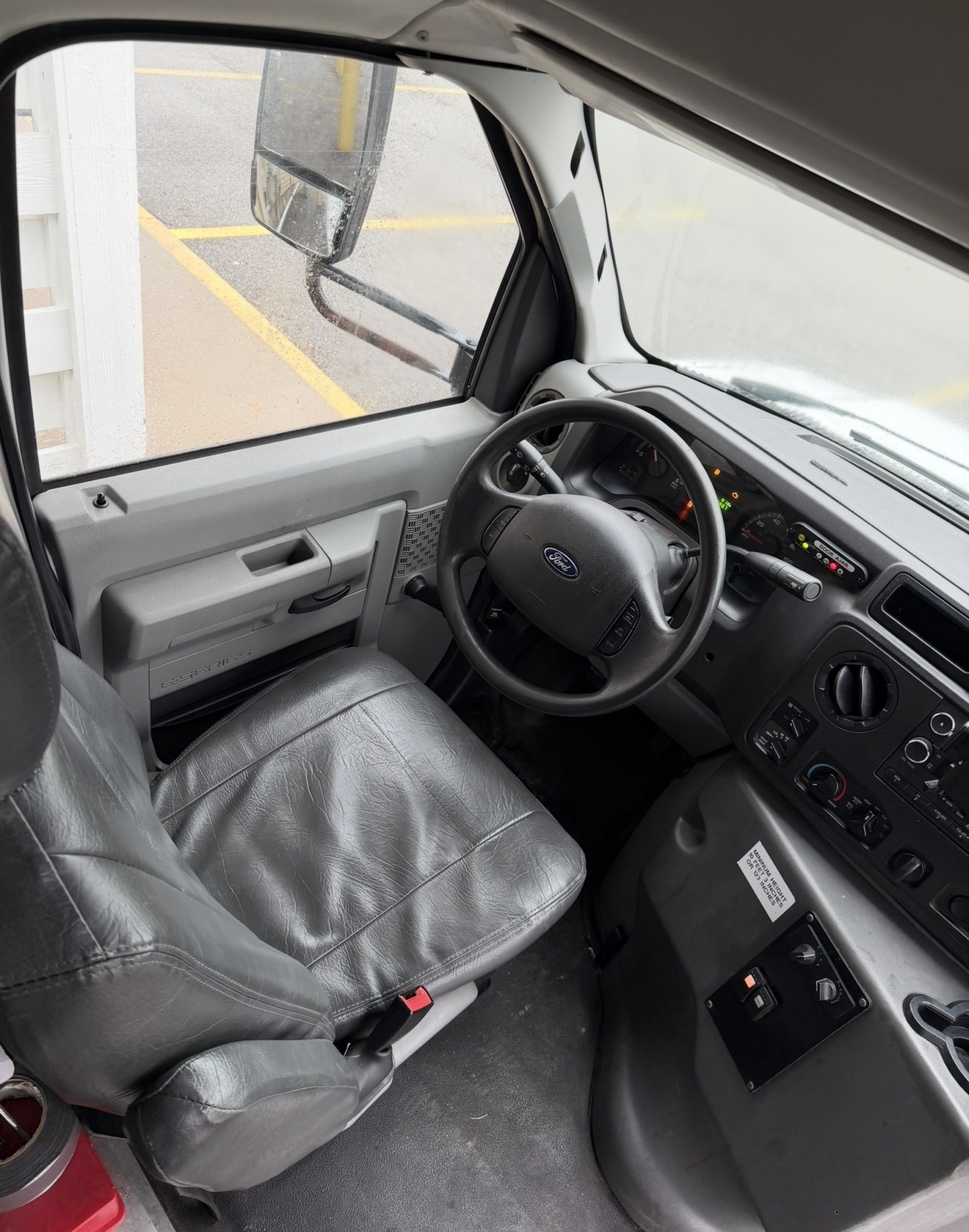 Used 2016 Ford E-450 and Econoline 450 Super Duty w/ Shuttle Bus Prep Package RWD image 11