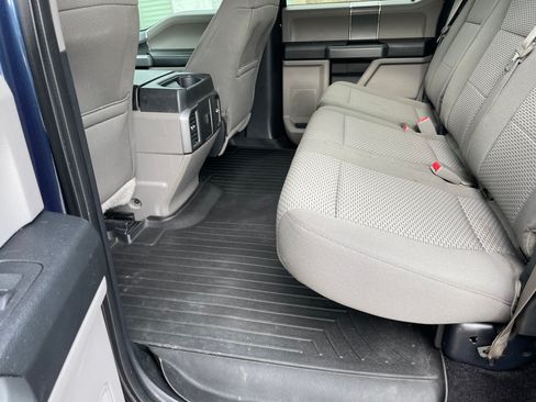 Used 2016 Ford F150 XLT w/ Equipment Group 301A Mid RWD image 11