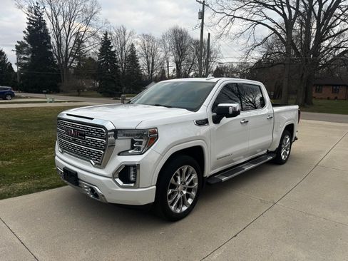 Used 2020 GMC Sierra 1500 Denali w/ Technology Package image 9