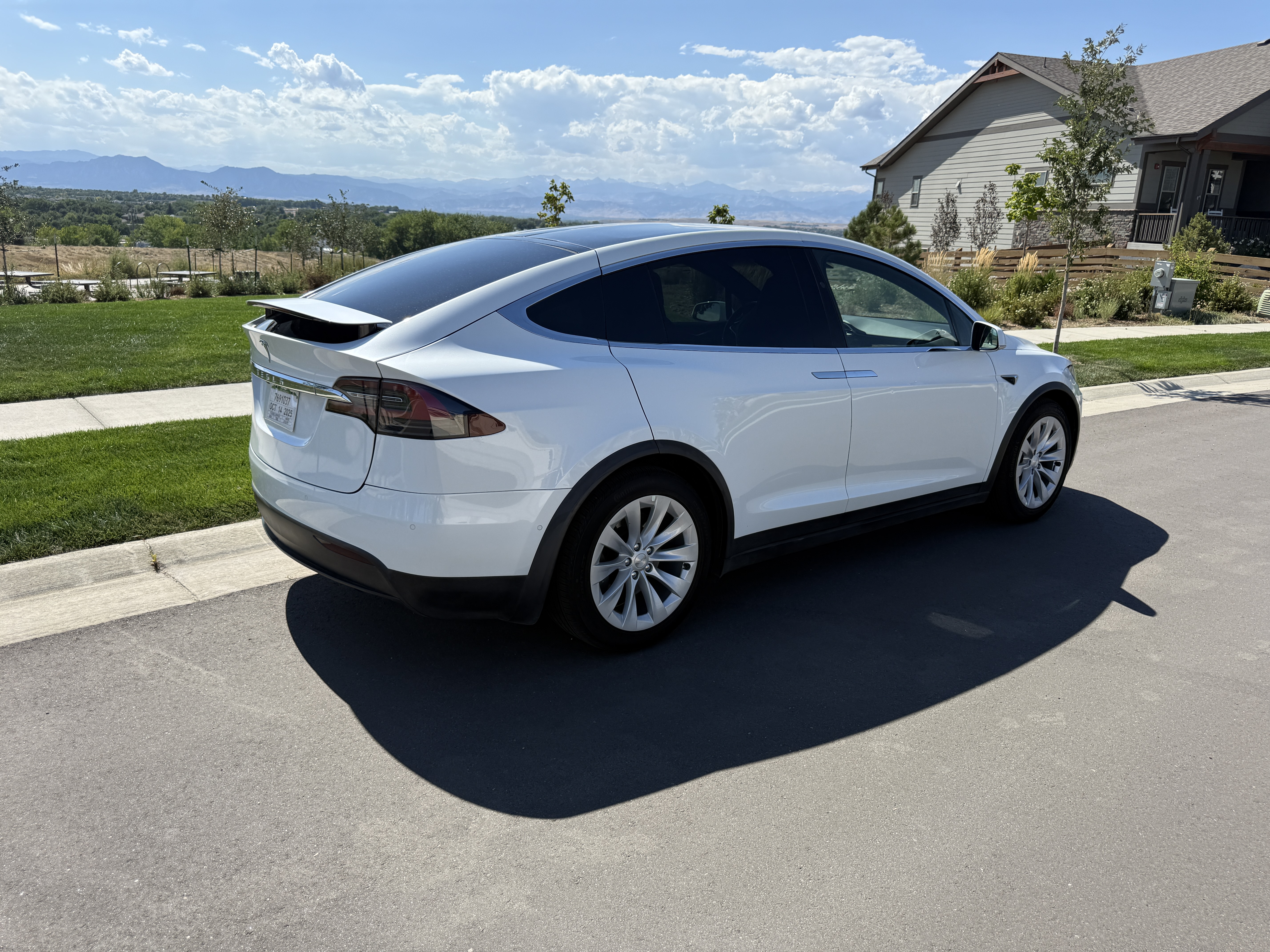 Used 2018 Tesla Model X 75D AWD/4WD image 5
