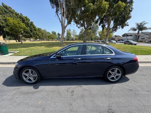 Used 2020 Mercedes-Benz E 350 Sedan image 1
