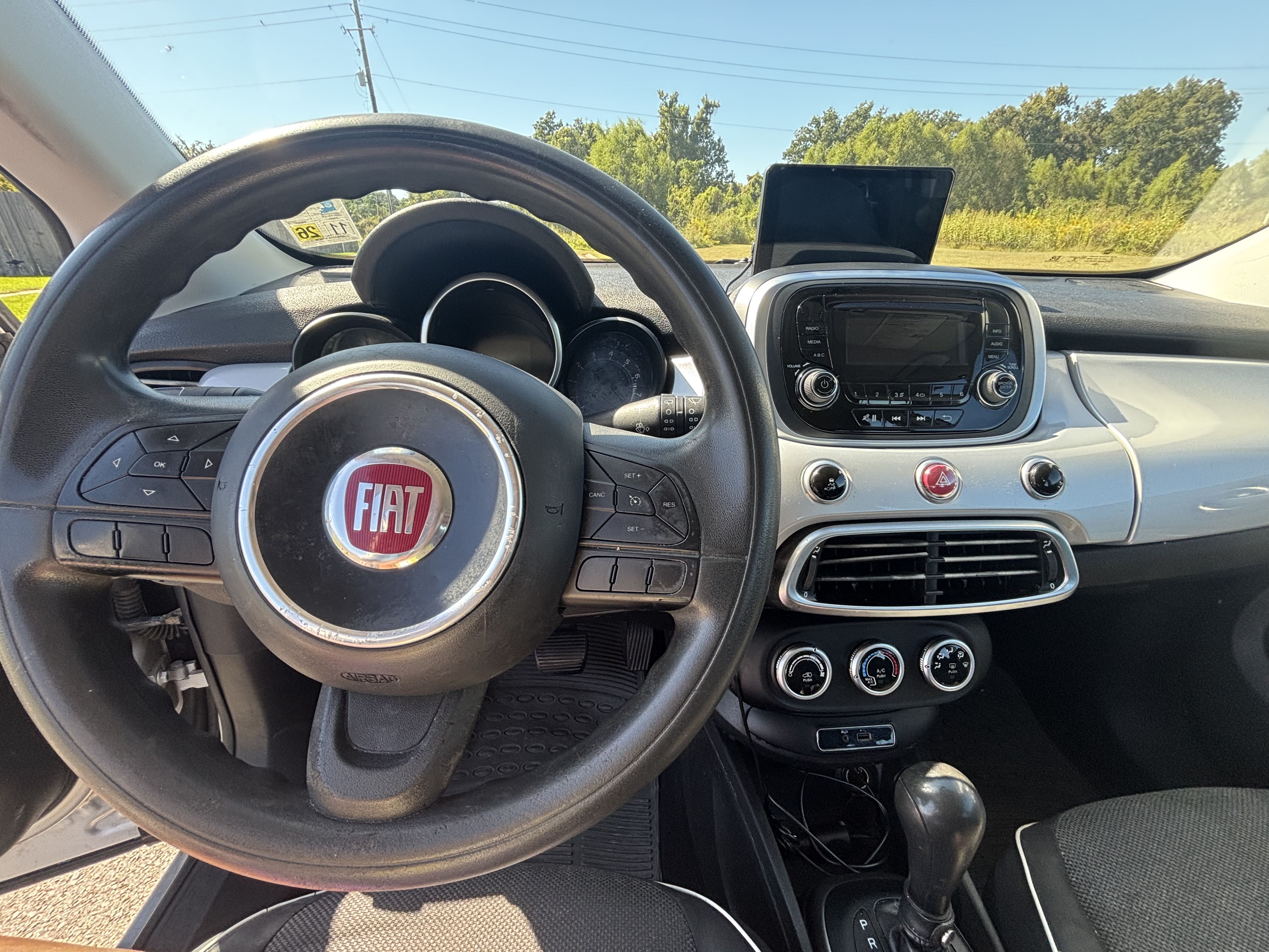 Used 2017 FIAT 500X Pop FWD image 9