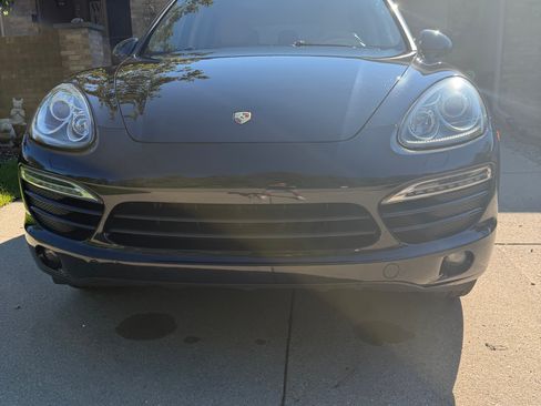 Used 2012 Porsche Cayenne AWD/4WD image 17