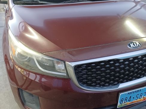 Used 2016 Kia Sedona LX w/ Option Group 020 image 9