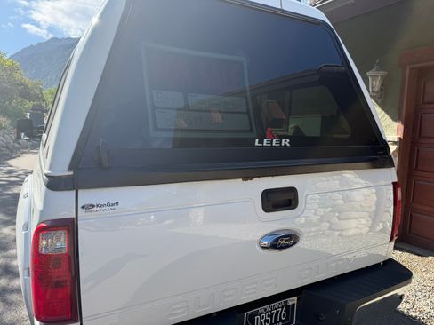 Used 2014 Ford F350 Lariat w/ Lariat Ultimate Package AWD/4WD image 16