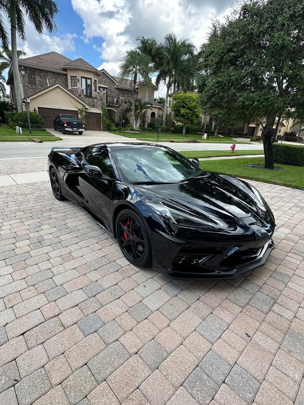 Used 2022 Chevrolet Corvette Stingray Premium Conv w/ Z51 Performance Package RWD image 9