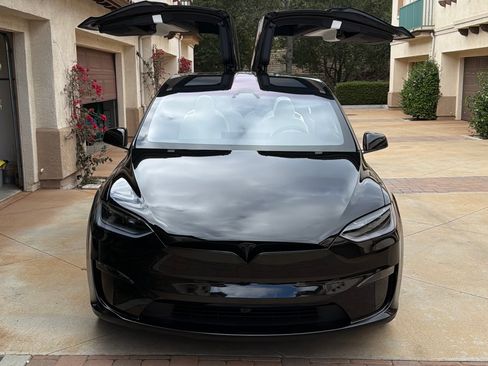 Used 2026 Tesla Model X Plaid AWD/4WD image 10