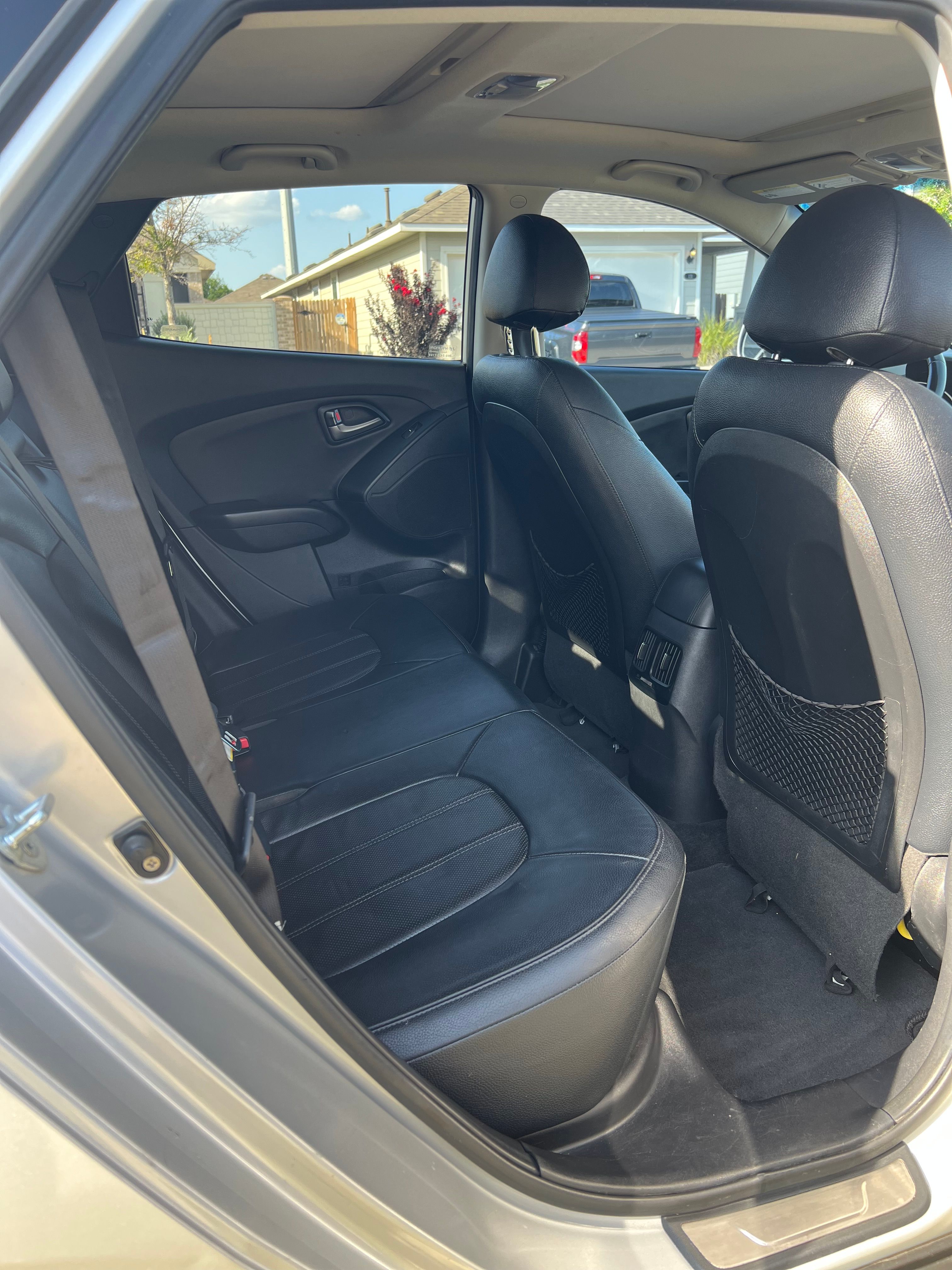 Used 2014 Hyundai Tucson Limited w/ Technology Package 02 FWD image 12