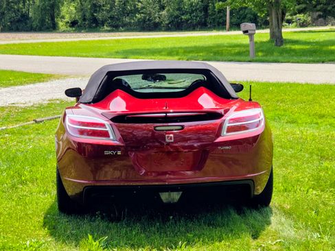 Used 2009 Saturn Sky Red Line image 8