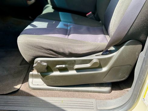 Used 2011 Chevrolet Tahoe LS image 15