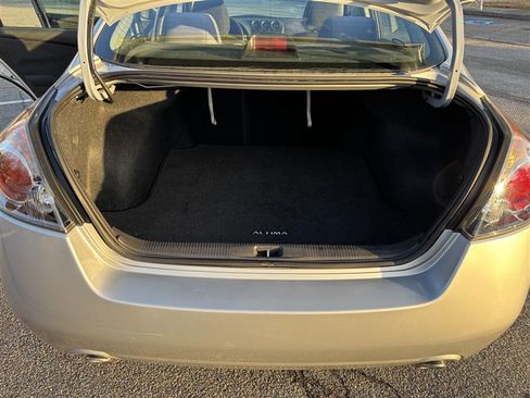 Used 2012 Nissan Altima 2.5 S image 10