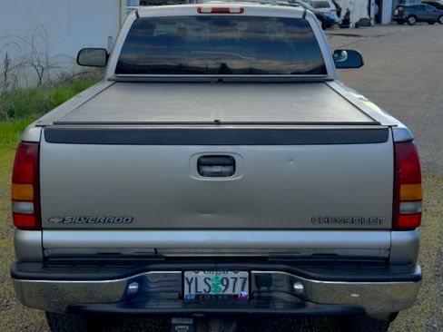 Used 2002 Chevrolet Silverado 2500 LS w/ Off-Road Skid Plate Pkg image 11