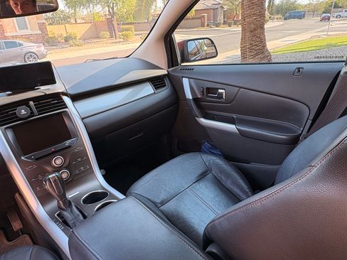 Used 2014 Ford Edge SEL w/ Equipment Group 205A FWD image 8