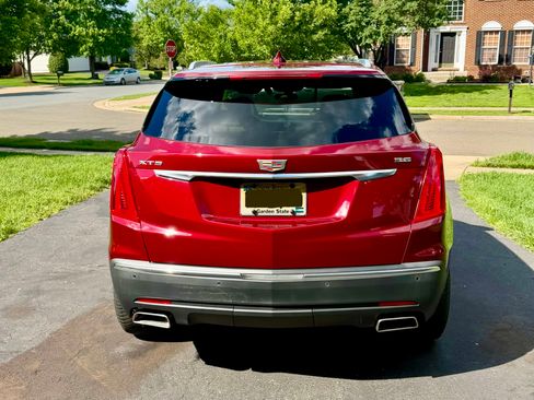 Used 2018 Cadillac XT5 FWD image 8