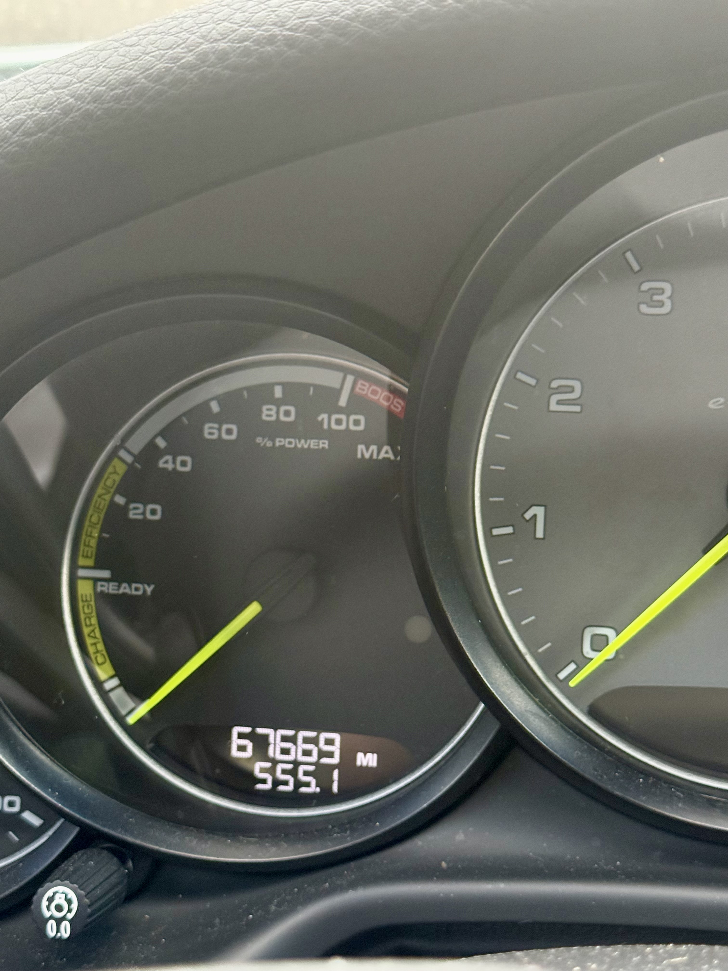 Used 2014 Porsche Panamera S RWD image 18