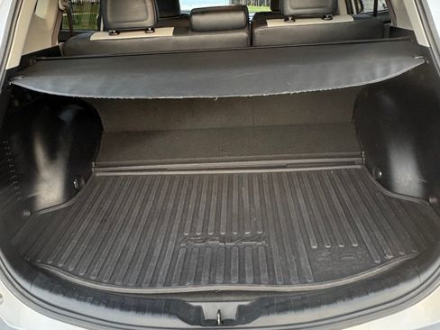 Used 2018 Toyota RAV4 Limited w/ Protection Package image 4