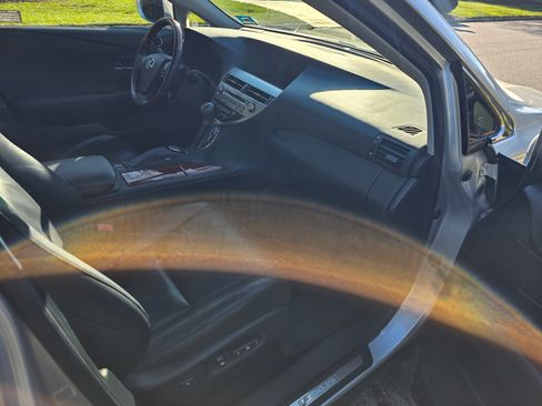 Used 2012 Lexus RX 450h AWD image 9