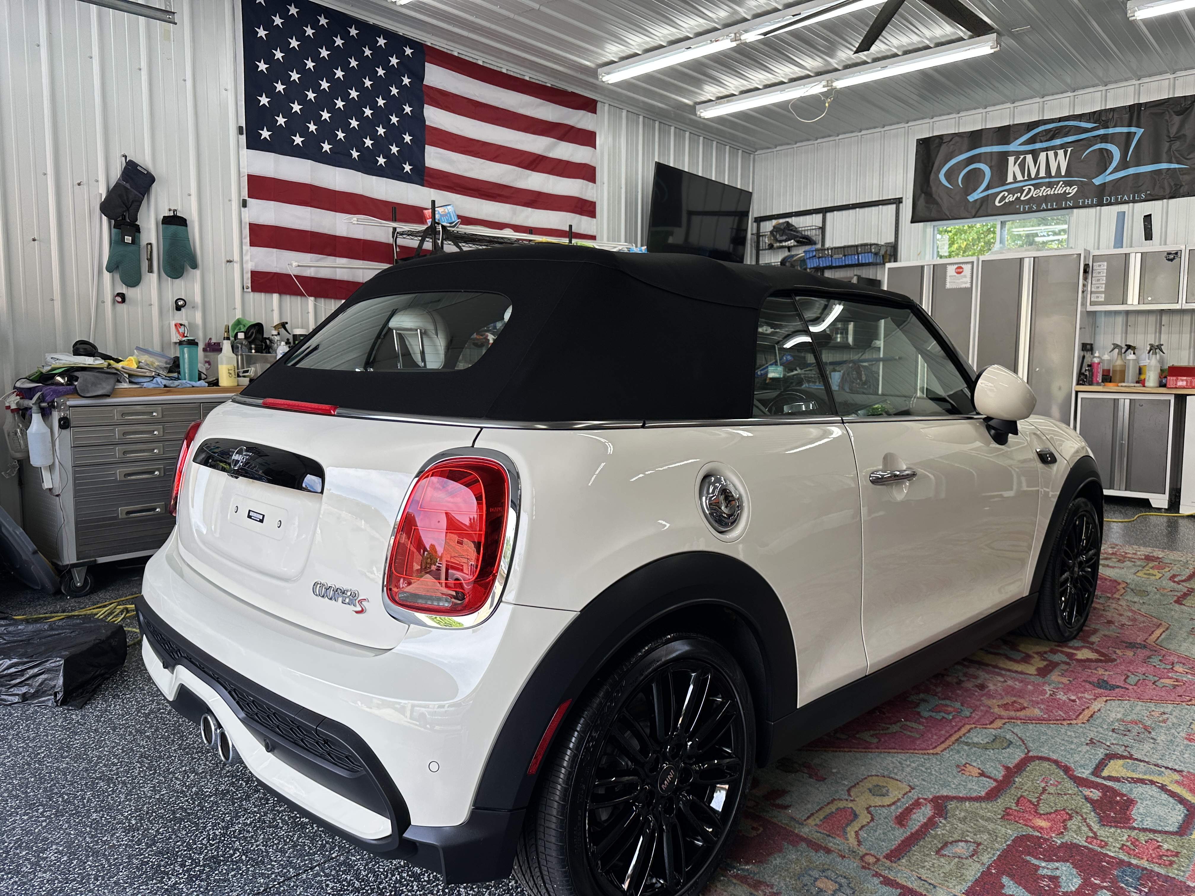 Used 2023 MINI Cooper S FWD image 2