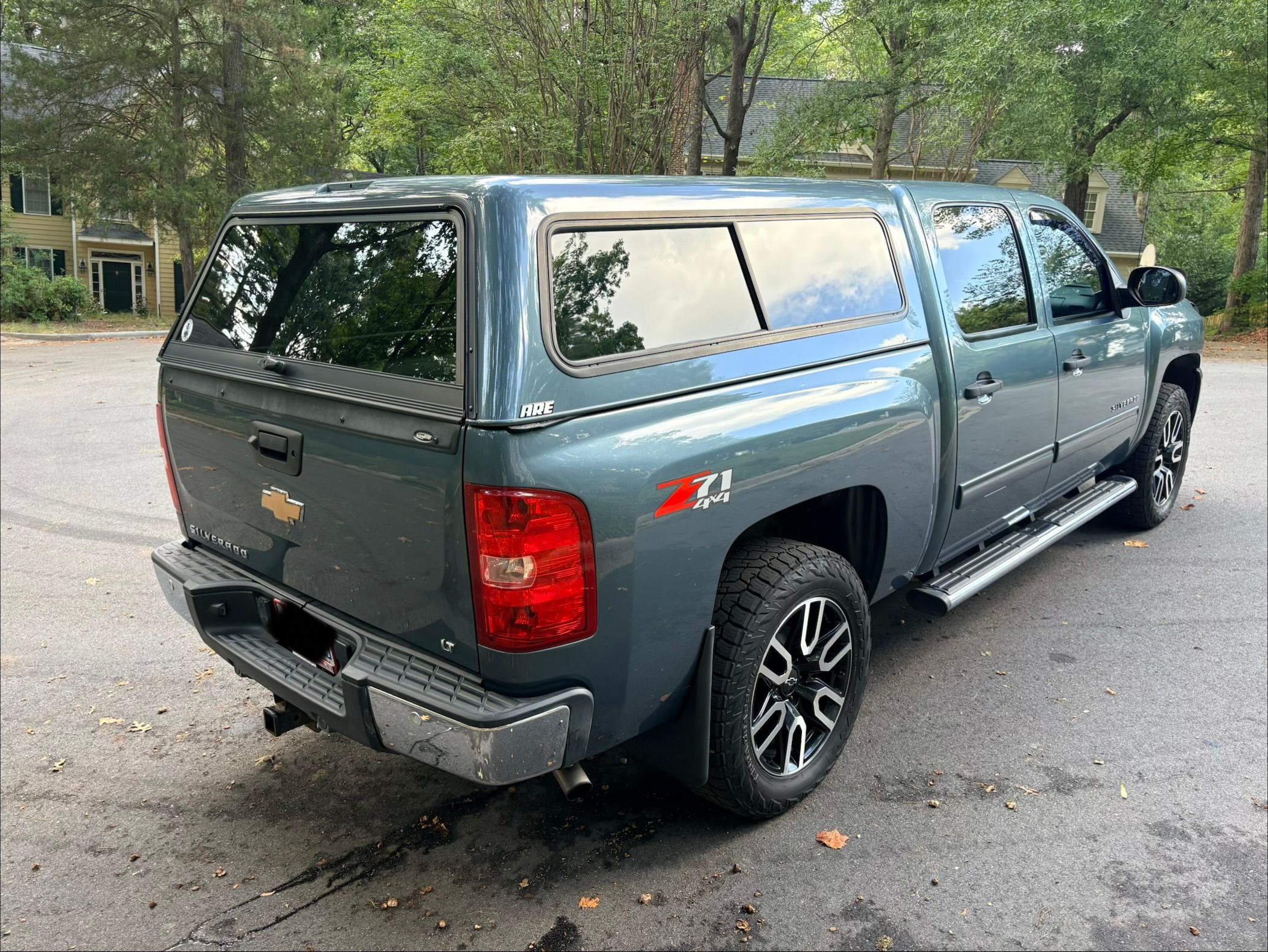 Used 2010 Chevrolet Silverado 1500 LT w/ Power Pack Plus AWD/4WD image 16