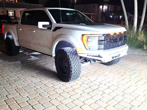 Used 2022 Ford F150 Raptor w/ Raptor 37 Performance Package AWD/4WD image 23